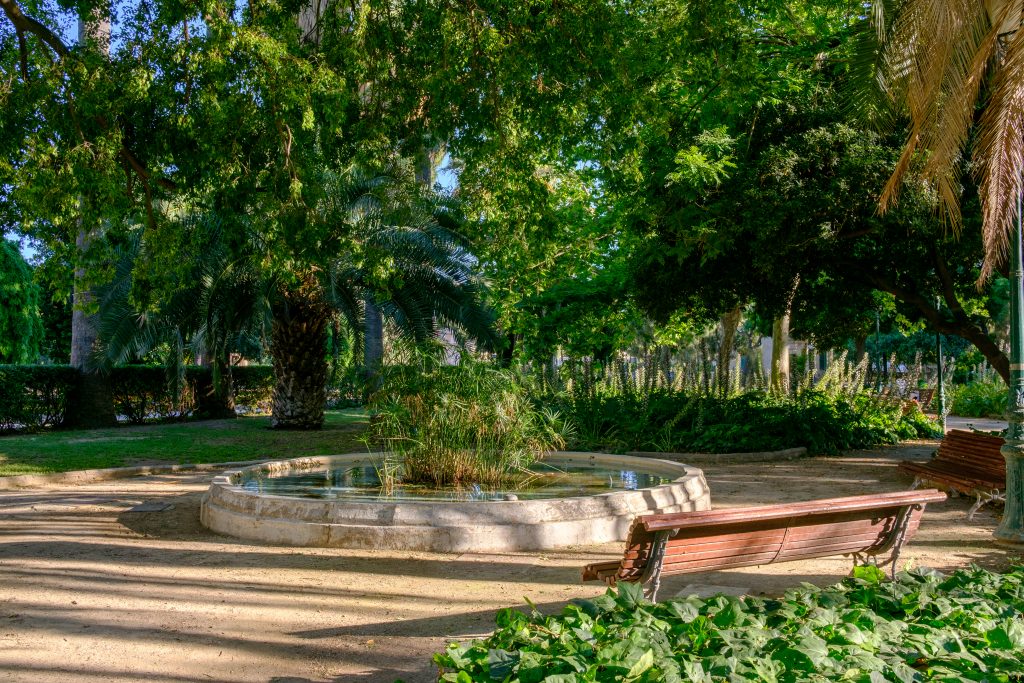 Se promener dans les Jardins del Real ou Viveros